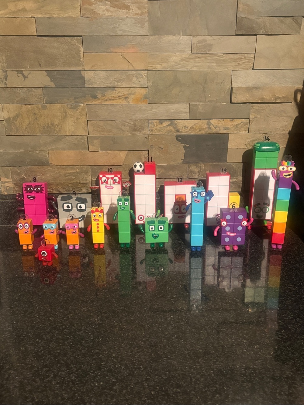Hand 2 Mind Large Numberblock figure set